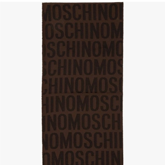 Moshino scarf - Picture 3 of 6